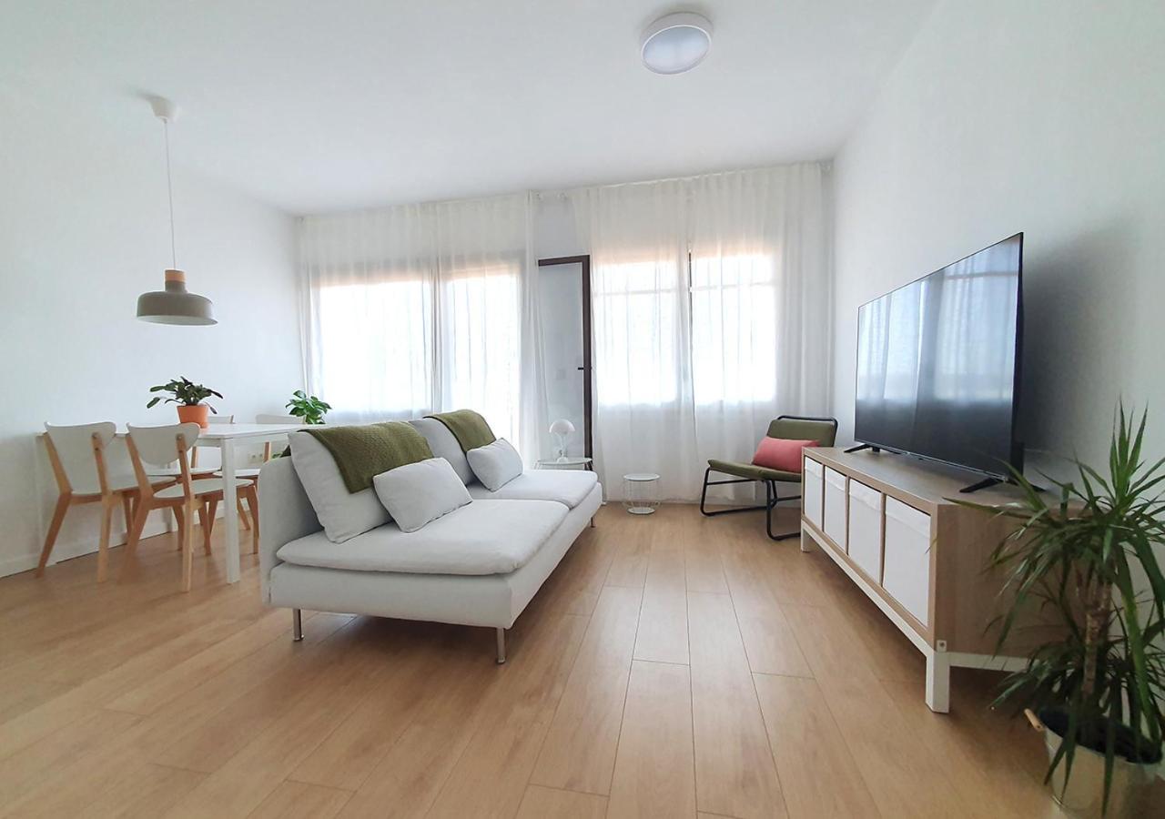 Acojedor Piso Cerca Del Metro Apartment Cornella de Llobregat Bagian luar foto